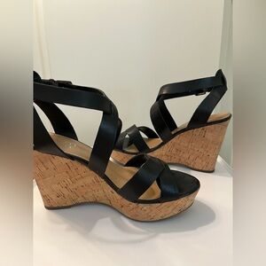 Franco Sarto Sandals black and tan wedge sandals size 8 very lightweight